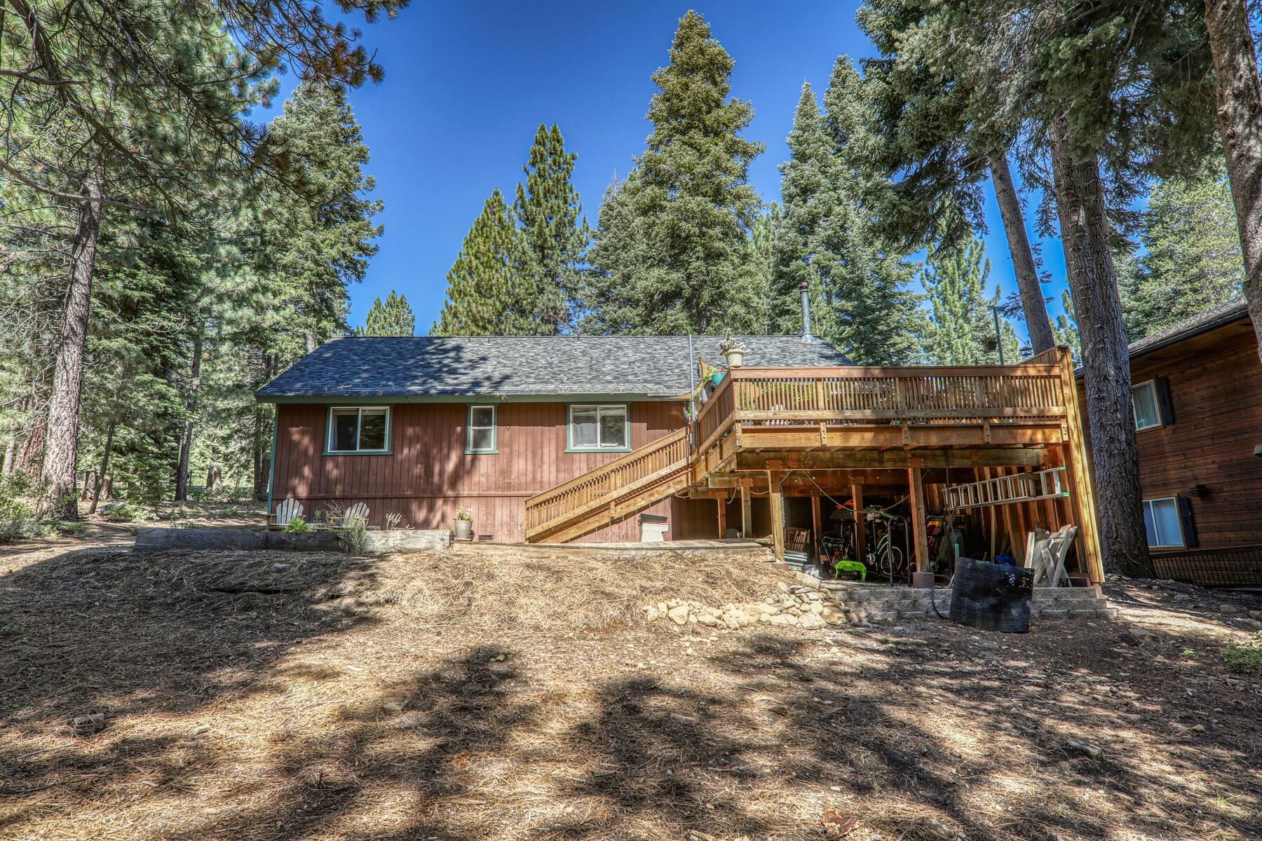 17263 Northwoods Boulevard Truckee, CA 96161 - Photo 18 of 27
