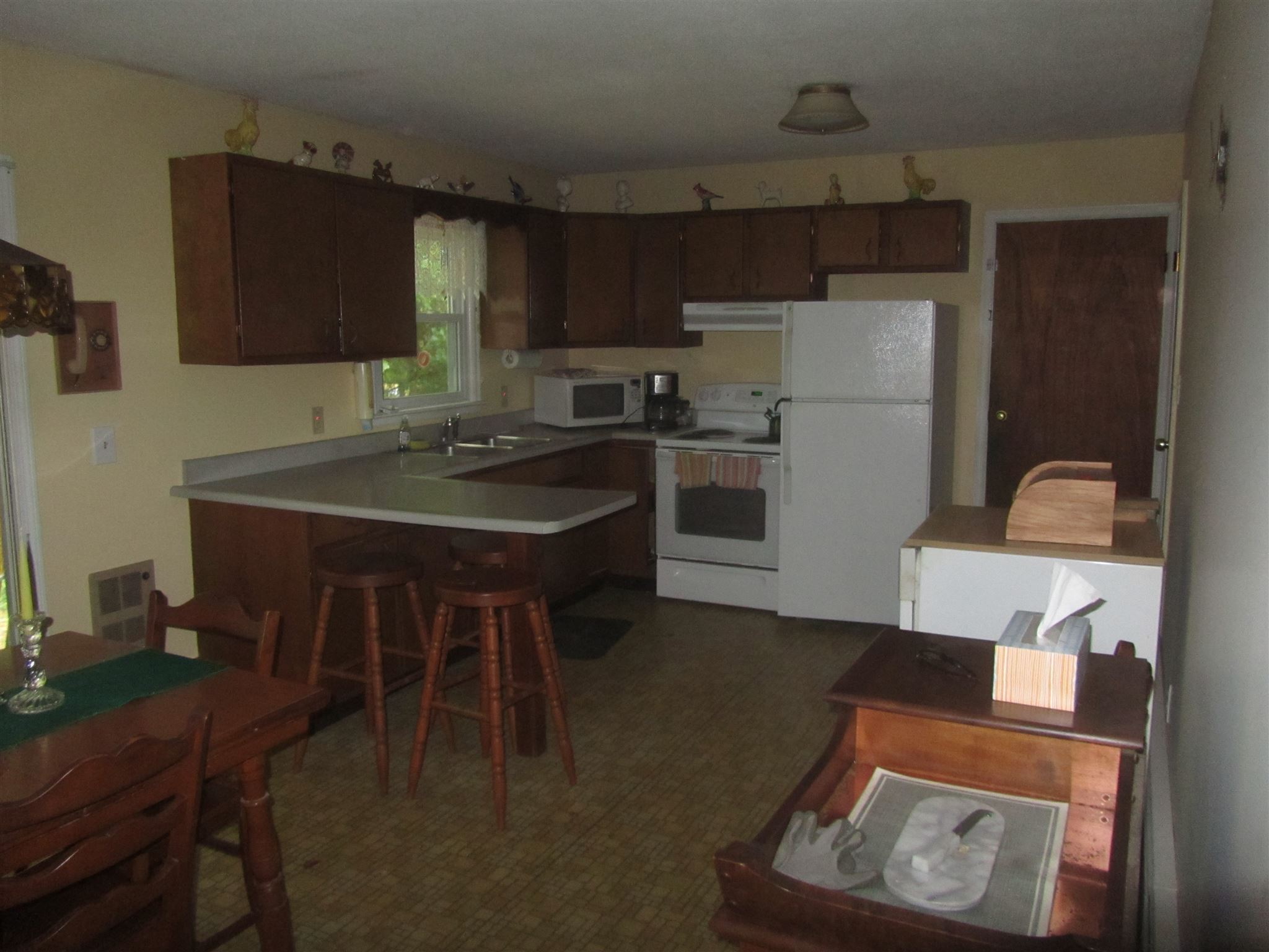 2 Newton Street Rutland, VT 05701 - Photo 8 of 18