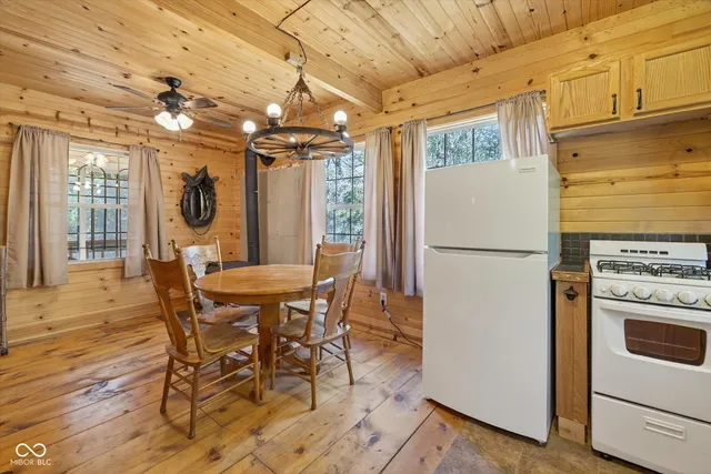 $189,900 | 2617 N Creek, Worthington, IN 47471