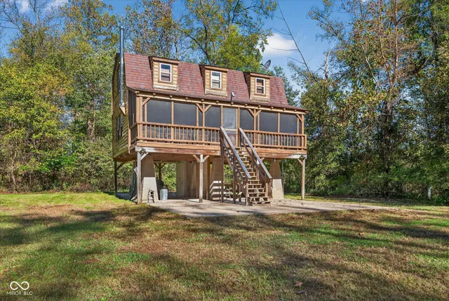 $189,900 | 2617 N Creek, Worthington, IN 47471