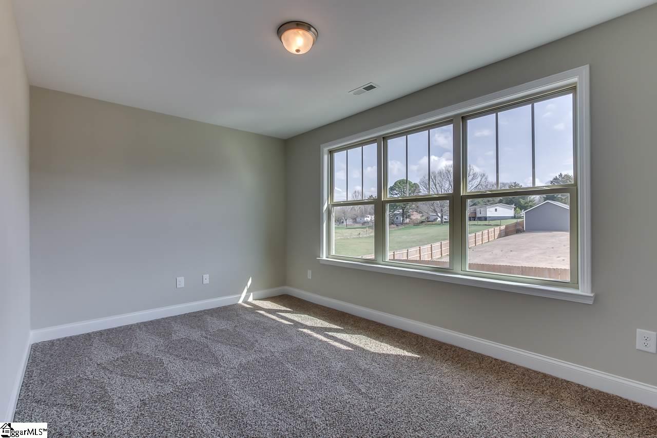 482 Griffin Road Simpsonville, SC 29680 - Photo 22 of 36 Gallery Image 22
