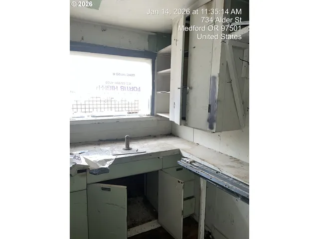 $269,900 | 734 Alder Street, Medford, OR 97501