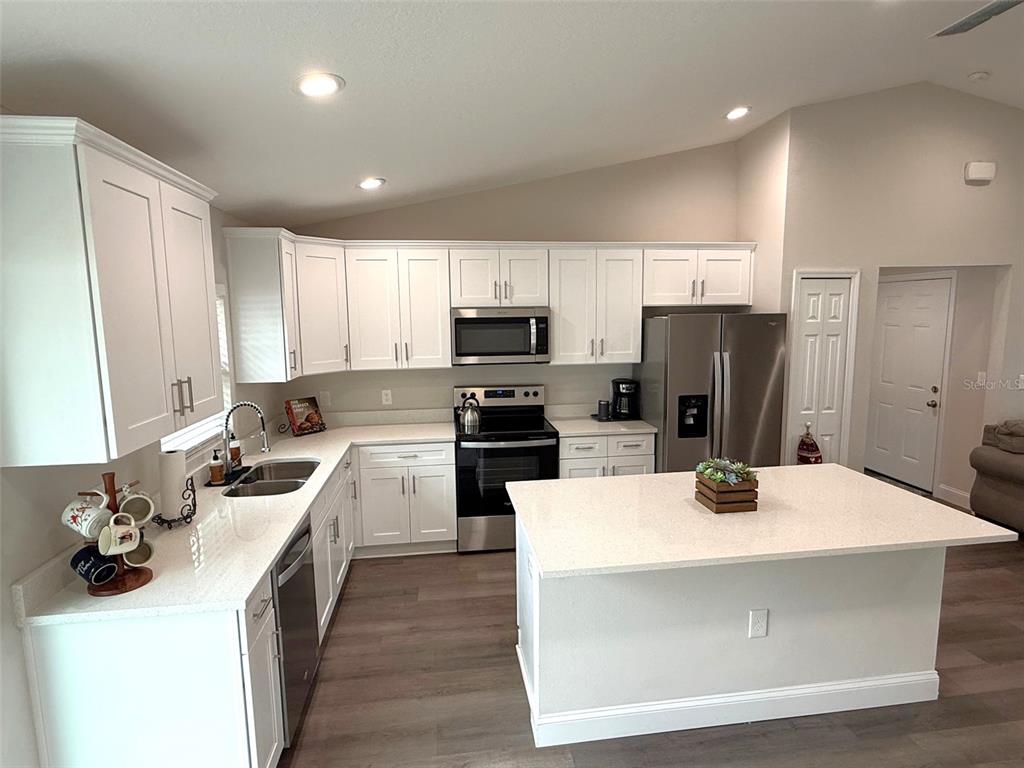 3791 Southwest 166th Pl Road Ocala, FL 34473 - Photo 6 of 43