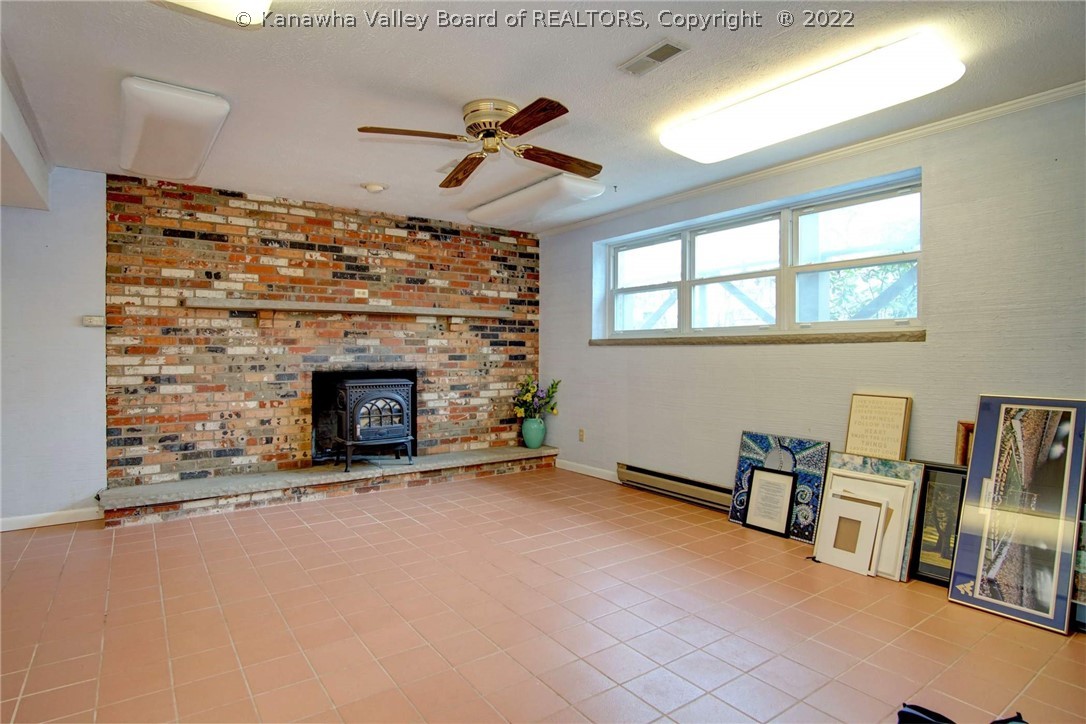 1031 Forest Road Charleston, WV 25314 - Photo 31 of 41 Gallery Image 31