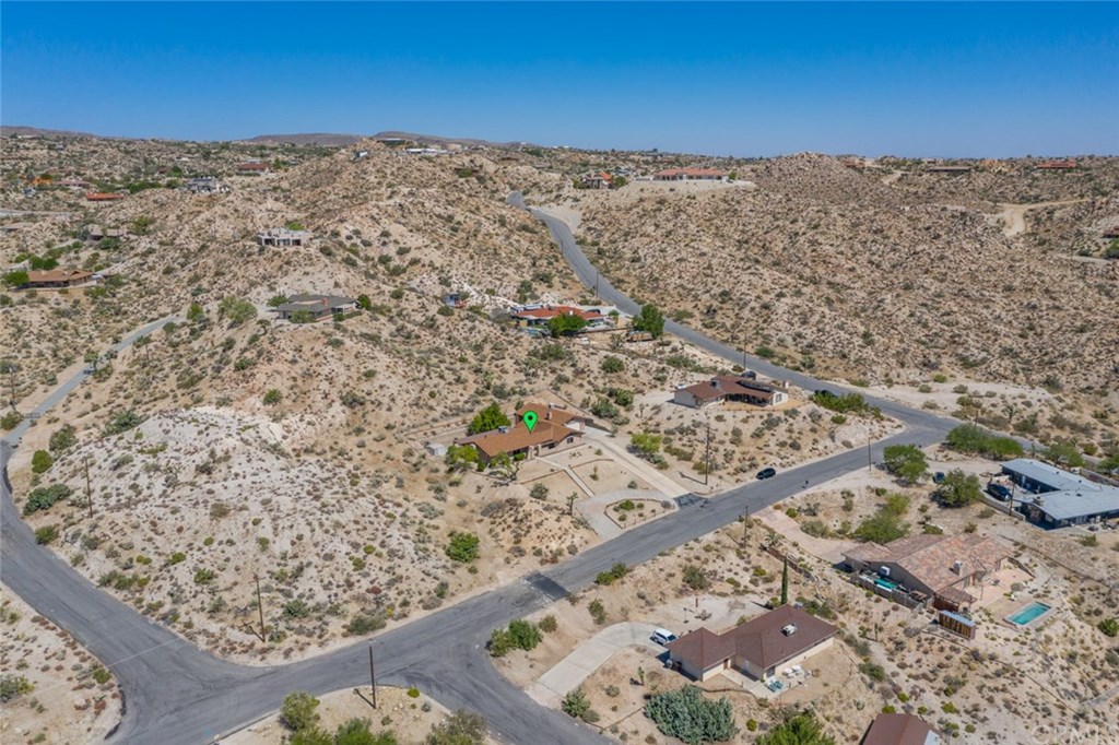 6184 Mirlo Road Yucca Valley, CA 92284 - Photo 27 of 35