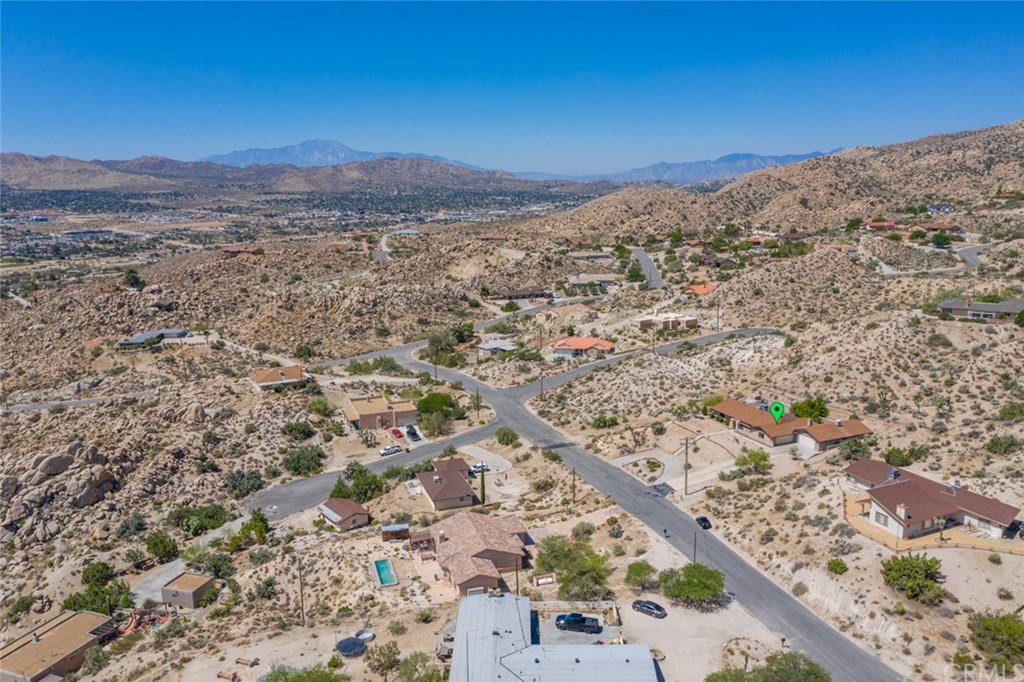 6184 Mirlo Road Yucca Valley, CA 92284 - Photo 28 of 35