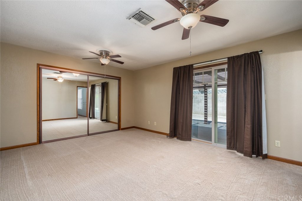 6184 Mirlo Road Yucca Valley, CA 92284 - Photo 9 of 35