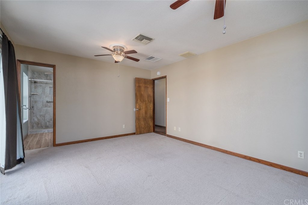 6184 Mirlo Road Yucca Valley, CA 92284 - Photo 10 of 35