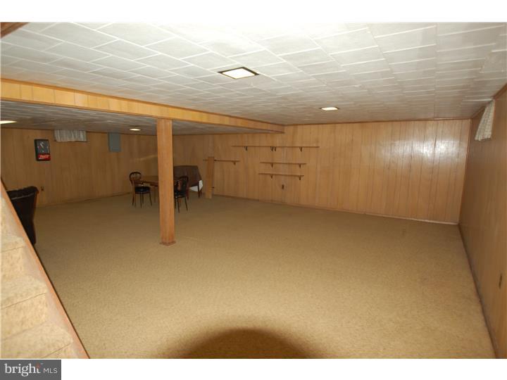 386 Lawrence Road Huntingdon Valley, PA 19006 - Photo 13 of 16 Basement - Finished