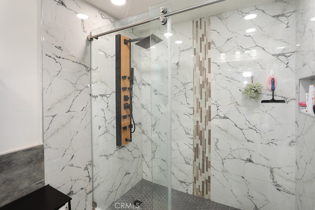 9802 Chanticleer Road Anaheim, CA 92804 - Photo 18 of 31 a bathroom with a shower