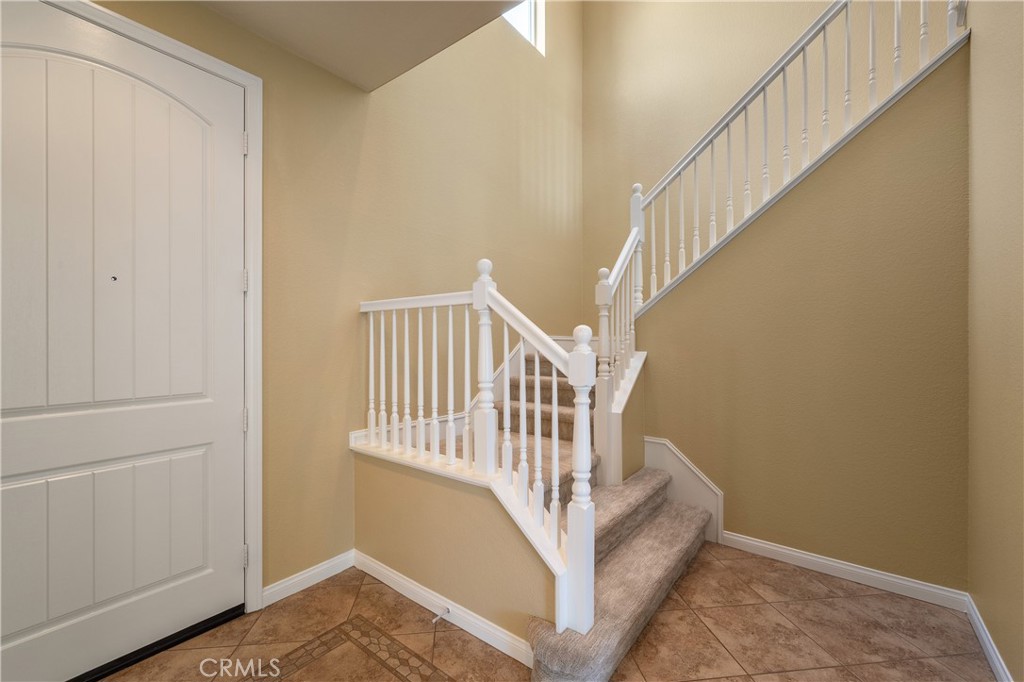 28817 Edenton Way Temecula, CA 92591 - Photo 13 of 56 a view of entryway with wooden floor