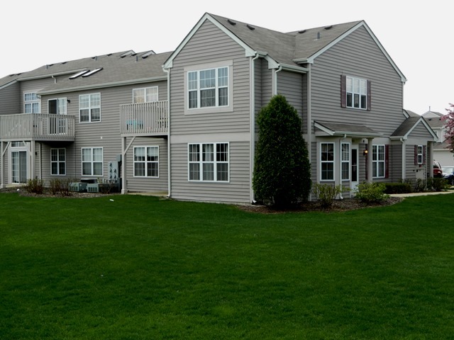 2819 Rutland Circle, Unit 104 Naperville, IL 60564 - Photo 2 of 19