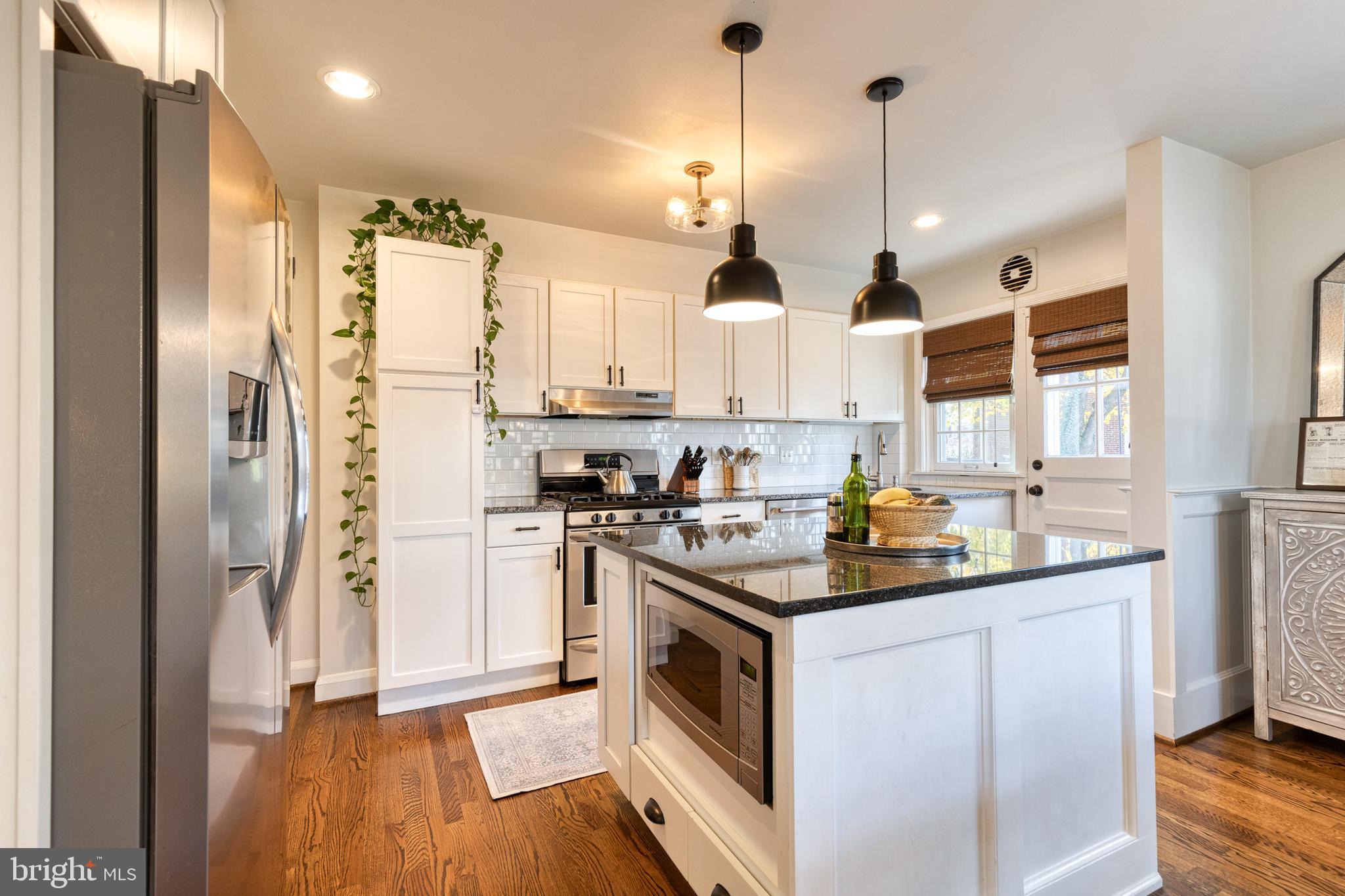 267 Stanmore Road Baltimore, MD 21212 - Photo 13 of 33