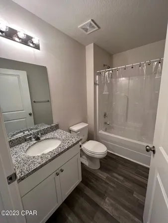 $2,300 | 5584 Lexa Lane, Panama City, FL 32404