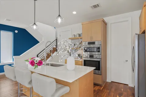 $725,000 | 2301 Bluebonnet Lane, Unit 11, Austin, TX 78704