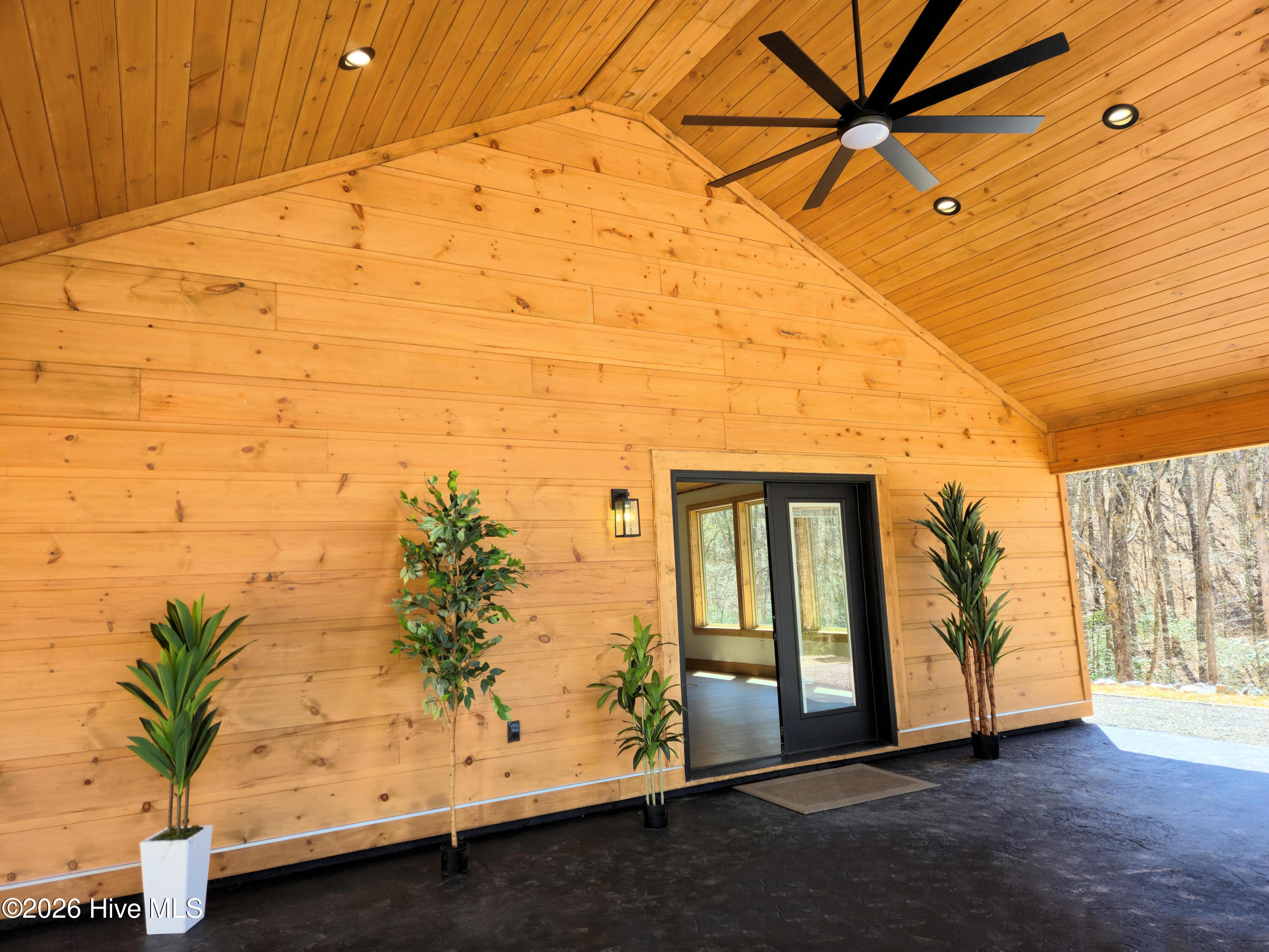 342 Hunter Ridge Murphy, NC 28906 - Photo 3 of 58 4