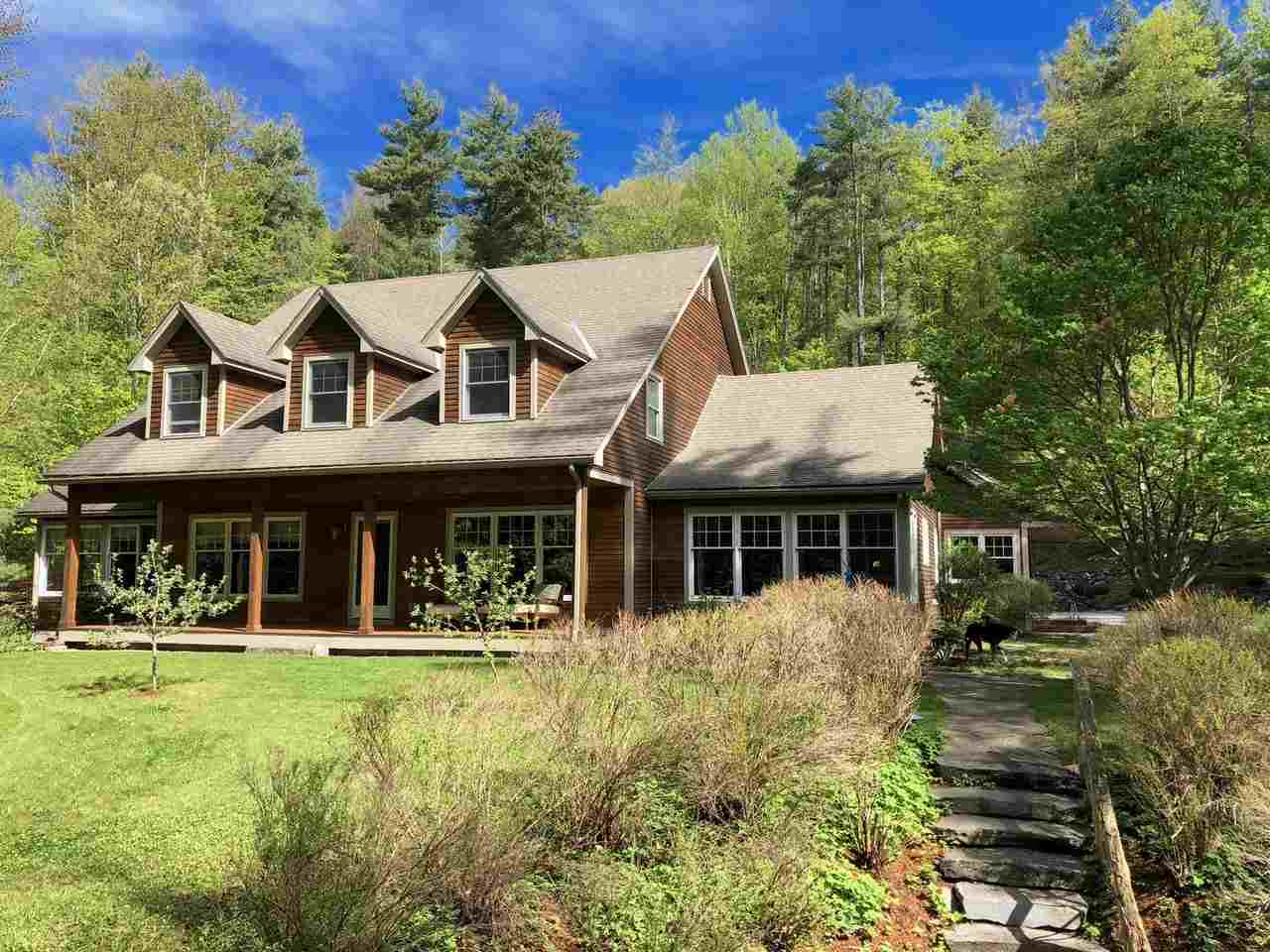 286 Pease Mountain Road Charlotte, VT 05445 - Photo 1 of 26 Gallery Image 1
