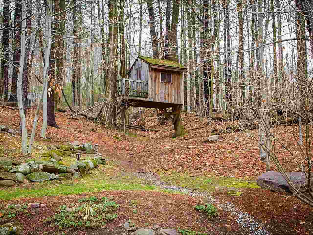 286 Pease Mountain Road Charlotte, VT 05445 - Photo 10 of 26 Gallery Image 10