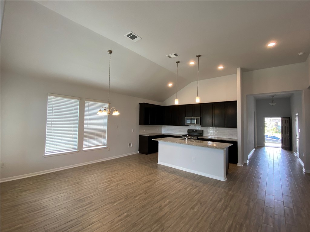 481 Leadtree Loop Buda, TX 78610 - Photo 24 of 26
