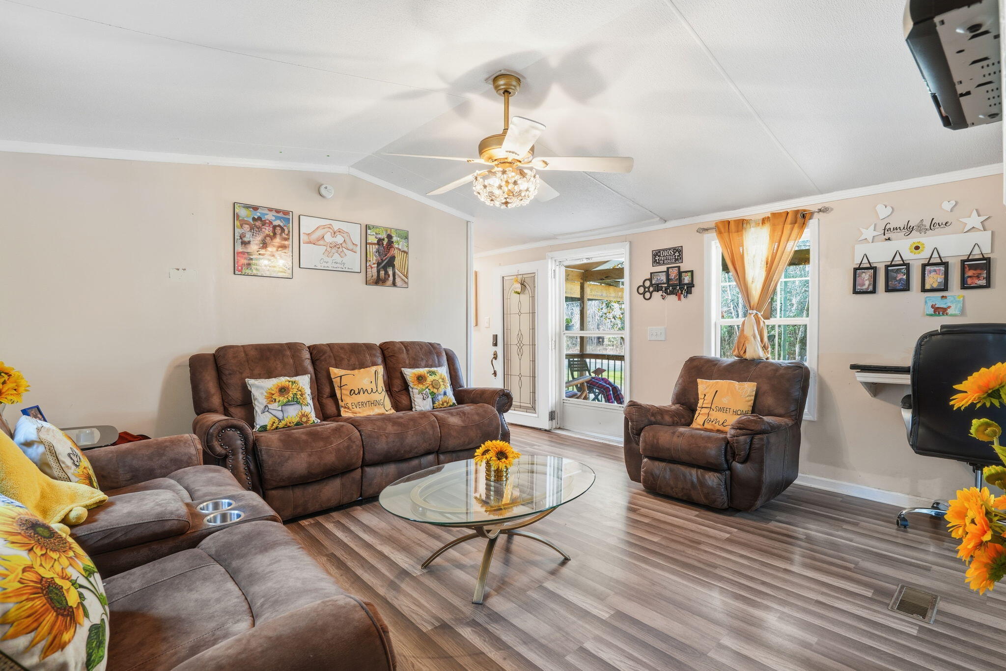 316 Forever Eclipse Lane Cross, SC 29436 - Photo 6 of 47 Living Room