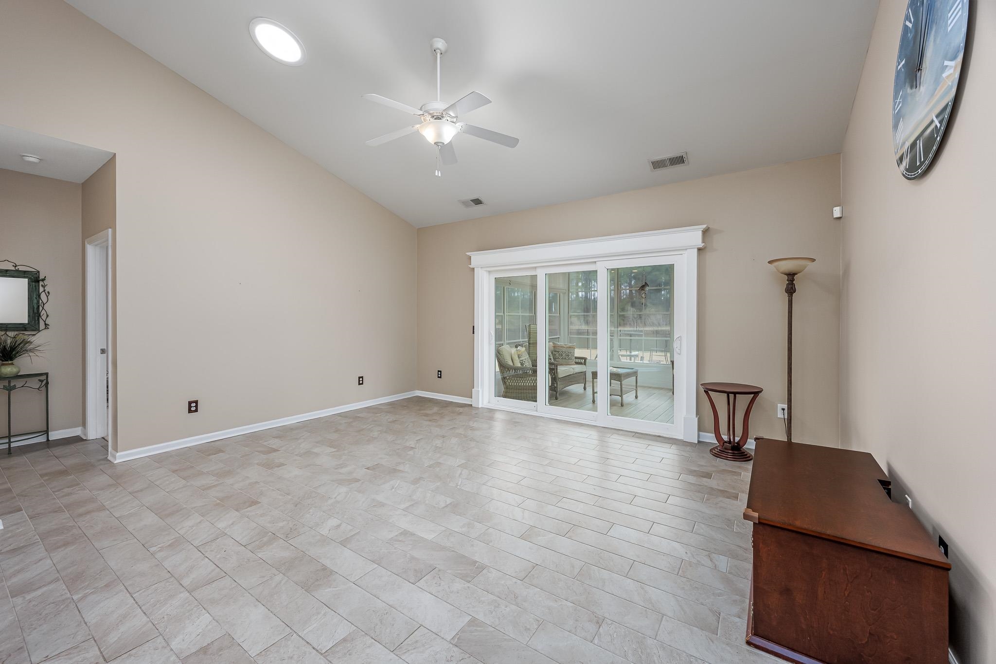 112 Barons Bluff Drive Conway, SC 29526 - Photo 16 of 50