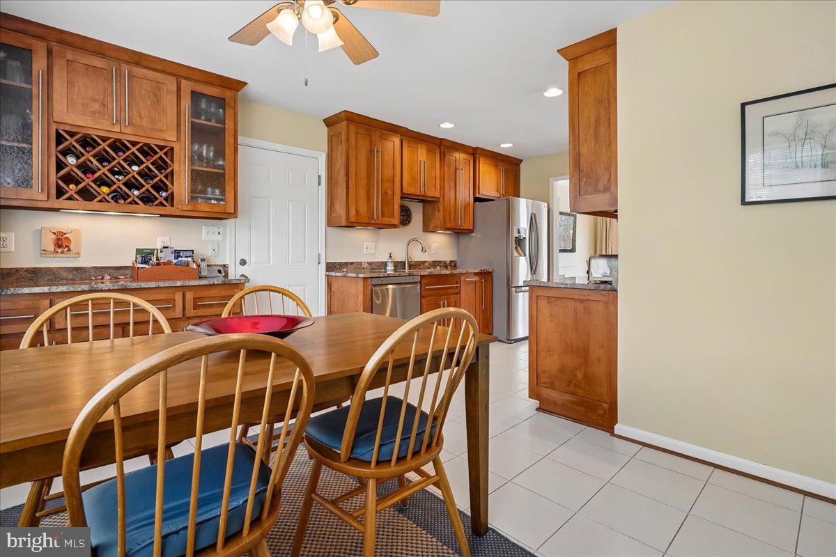 7920 Journey Lane Springfield, VA 22153 - Photo 16 of 58