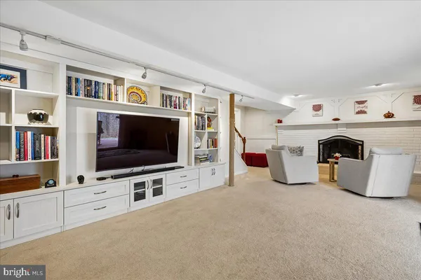 $775,000 | 7920 Journey Lane, Springfield, VA 22153