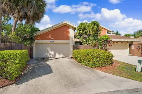 $715,000 | 7855 Stanway Place, Boca Raton, FL 33433