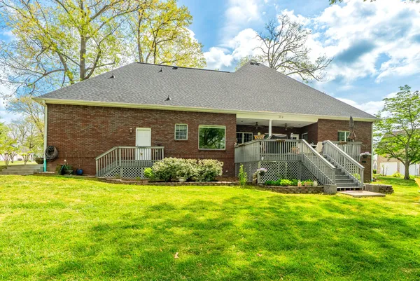 $770,000 | 4172 Ironwood Drive, Greenbrier, TN 37073