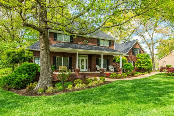 $770,000 | 4172 Ironwood Drive, Greenbrier, TN 37073