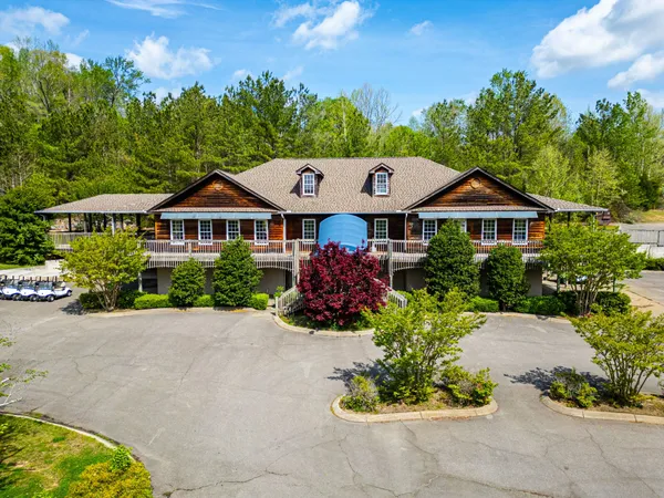 $770,000 | 4172 Ironwood Drive, Greenbrier, TN 37073