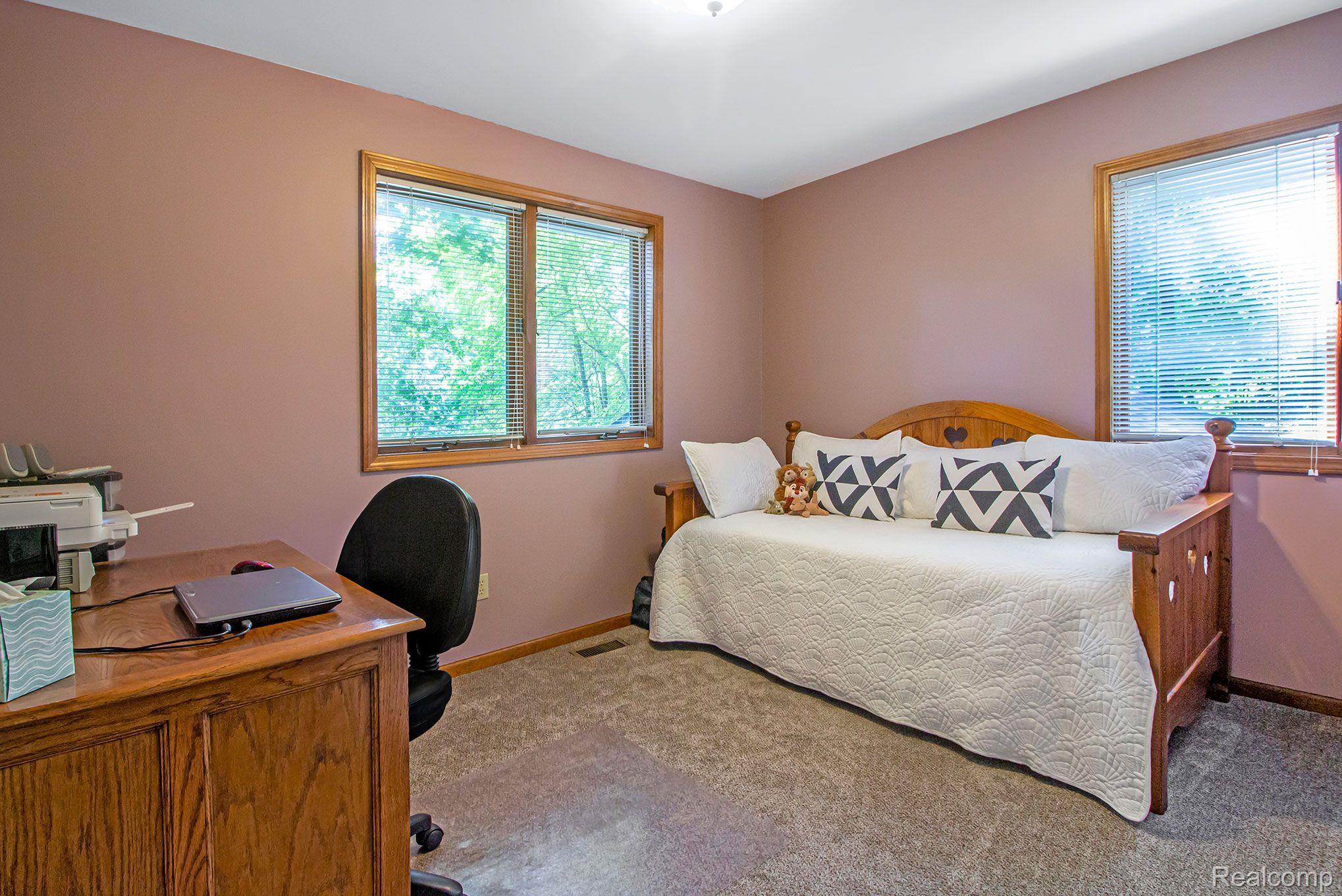 11102 Whispering Ridge Trail Fenton, MI 48430 - Photo 13 of 23 Gallery Image 13