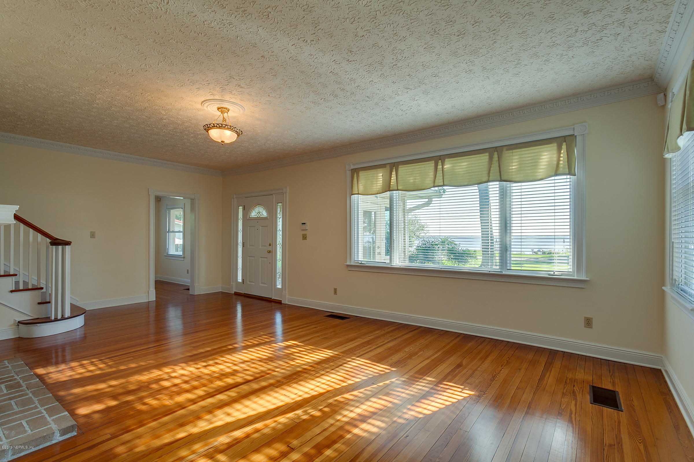 832 River Road Orange Park, FL 32073 - Photo 6 of 61 6-Living Room View 2