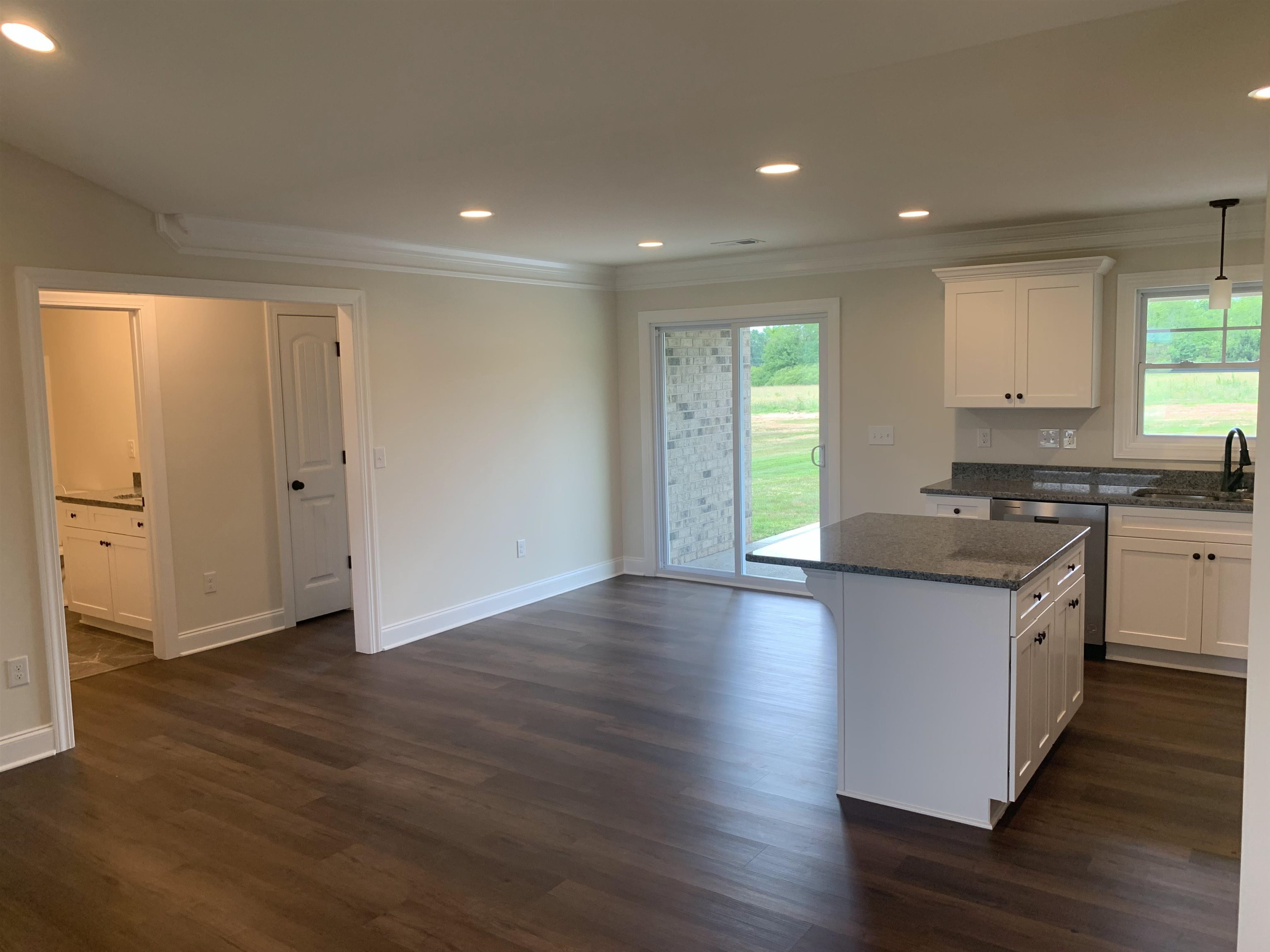 441 Cherokee Creek Road Gaffney, SC 29341 - Photo 3 of 23
