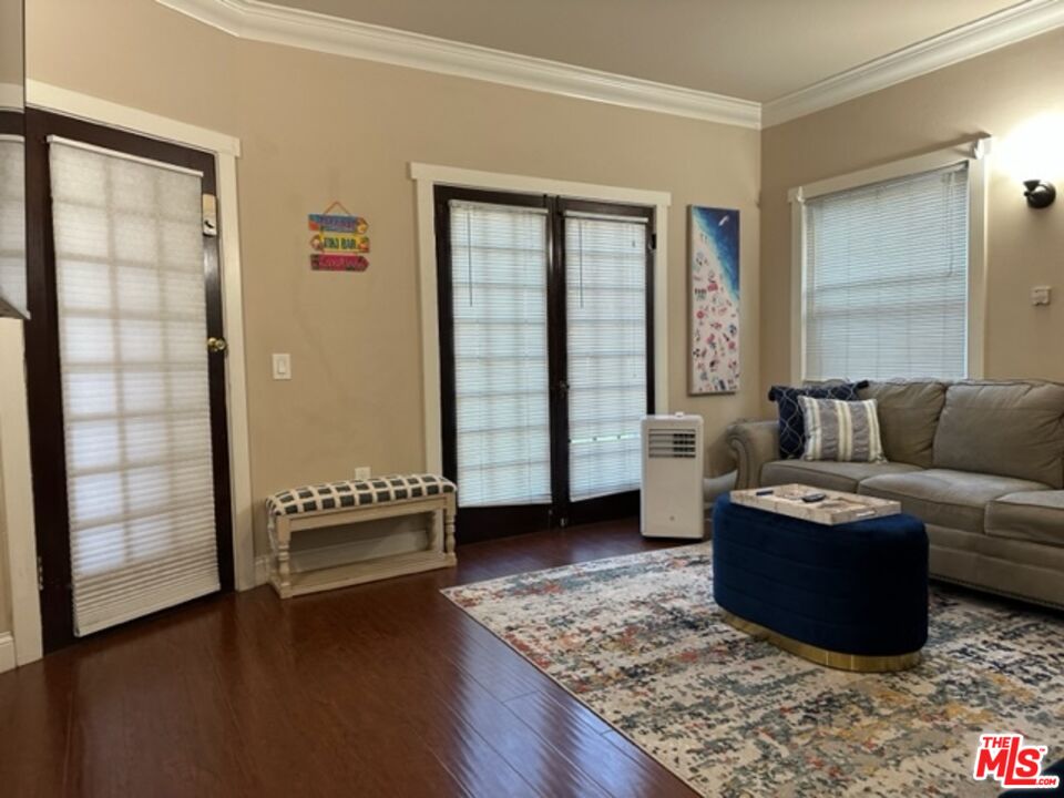 1025 Locust Avenue, Unit 6 Long Beach, CA 90813 - Photo 22 of 67