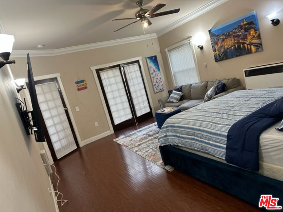 1025 Locust Avenue, Unit 6 Long Beach, CA 90813 - Photo 6 of 67