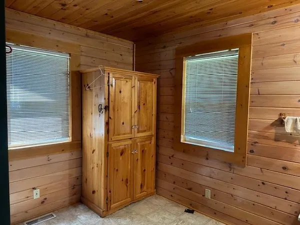 $315,000 | 41988 251st Place, McGregor, MN 55760
