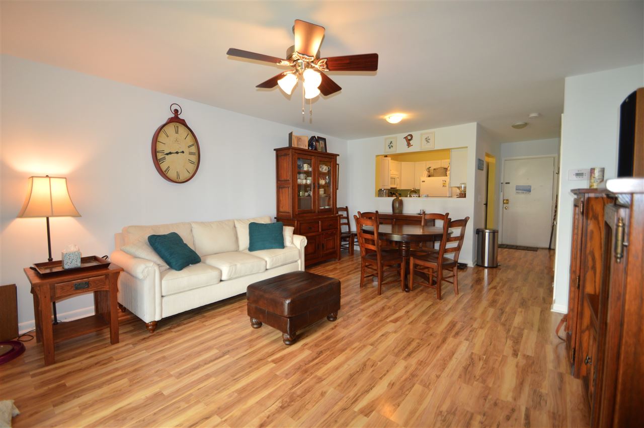 1390 Hunters Road, Unit B Harrisonburg, VA 22801 - Photo 3 of 18 Gallery Image 3