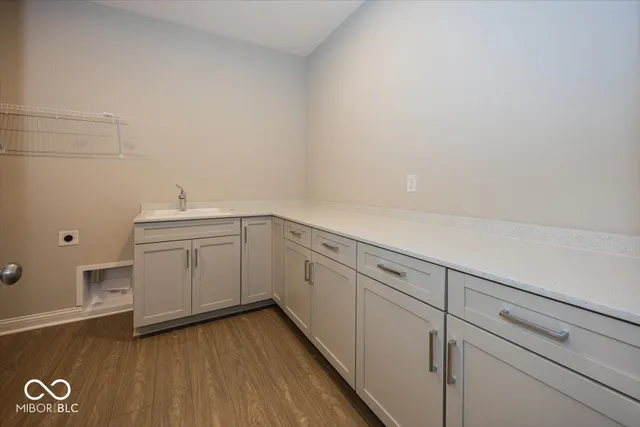 $749,900 | 6638 North Dogwood Drive, McCordsville, IN 46055