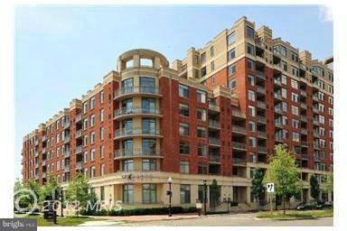 3650 South Glebe Road, Unit 638 Arlington, VA 22202 - Photo 24 of 24 a front view of a building