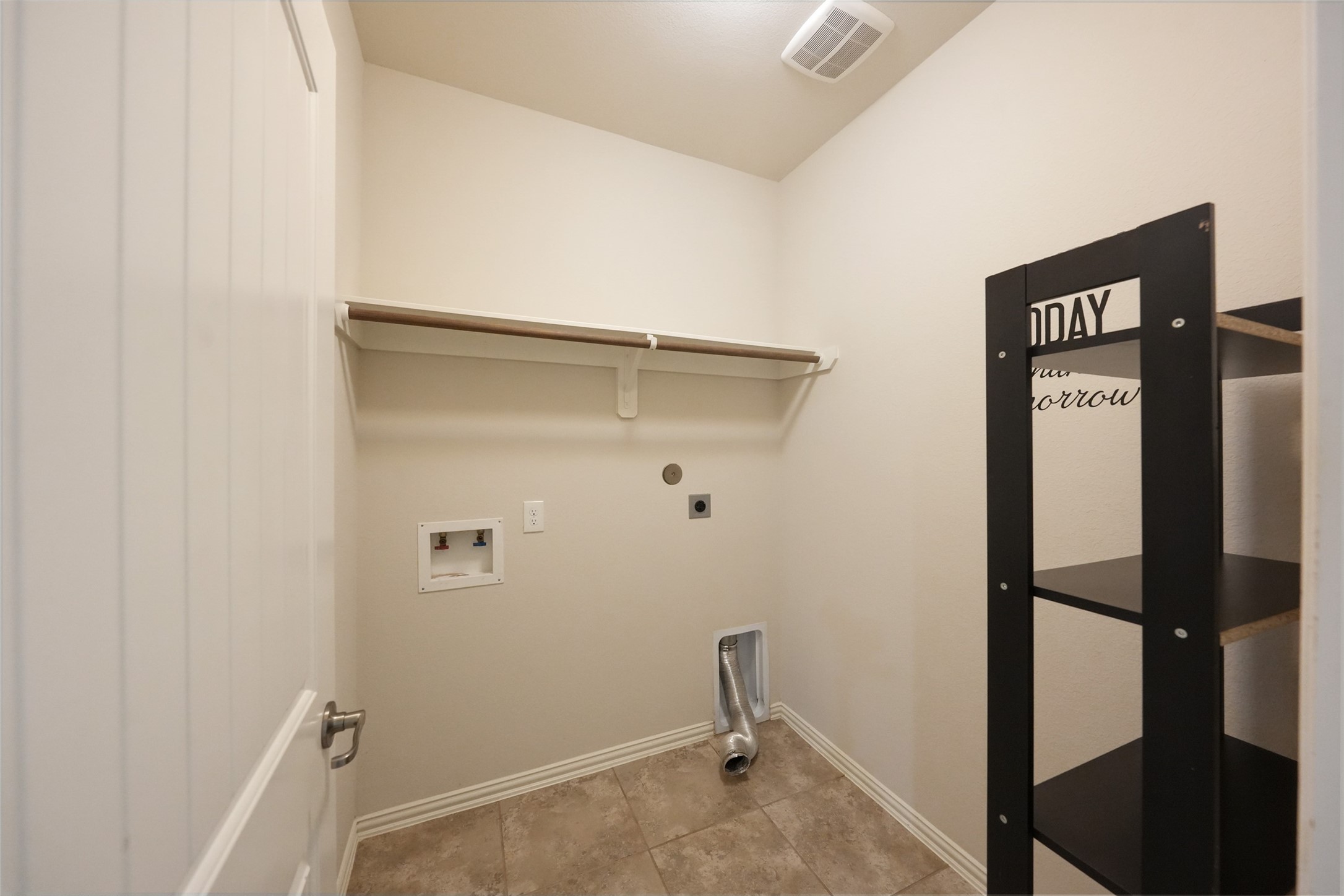 24138 McKinzie Ridge Drive Porter, TX 77365 - Photo 19 of 24 Spacious Laundry Room