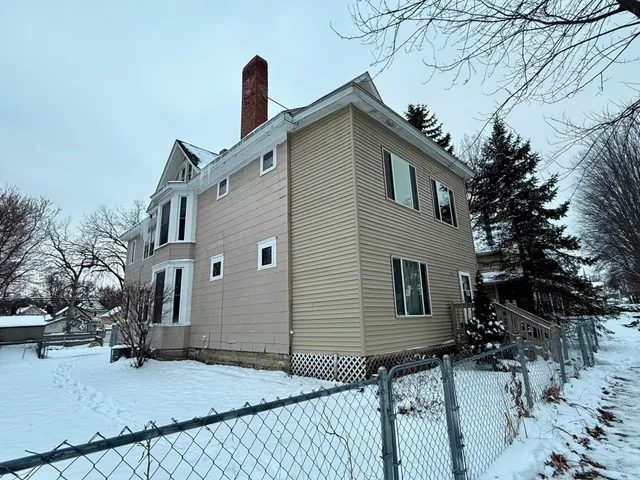 $299,900 | 1034 Reaney Avenue East, St. Paul, MN 55106
