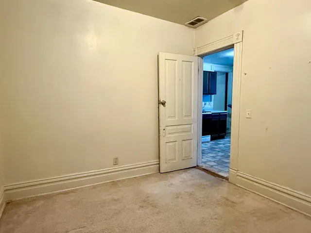 $299,900 | 1034 Reaney Avenue East, St. Paul, MN 55106