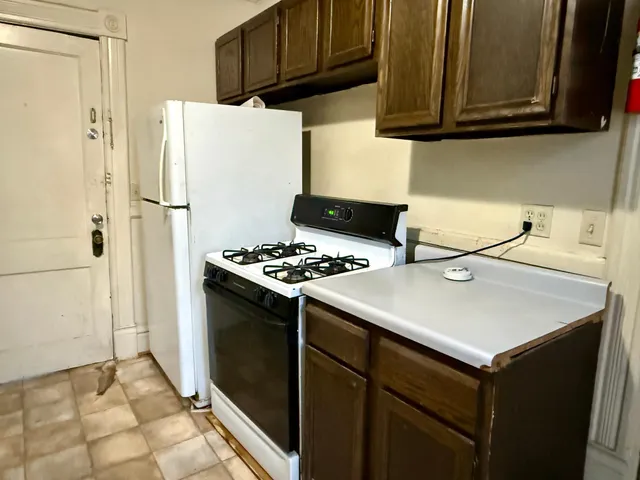 $299,900 | 1034 Reaney Avenue East, St. Paul, MN 55106