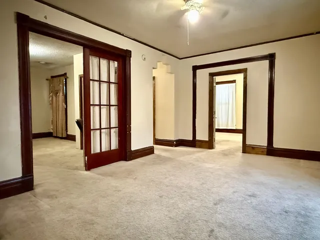 $299,900 | 1034 Reaney Avenue East, St. Paul, MN 55106