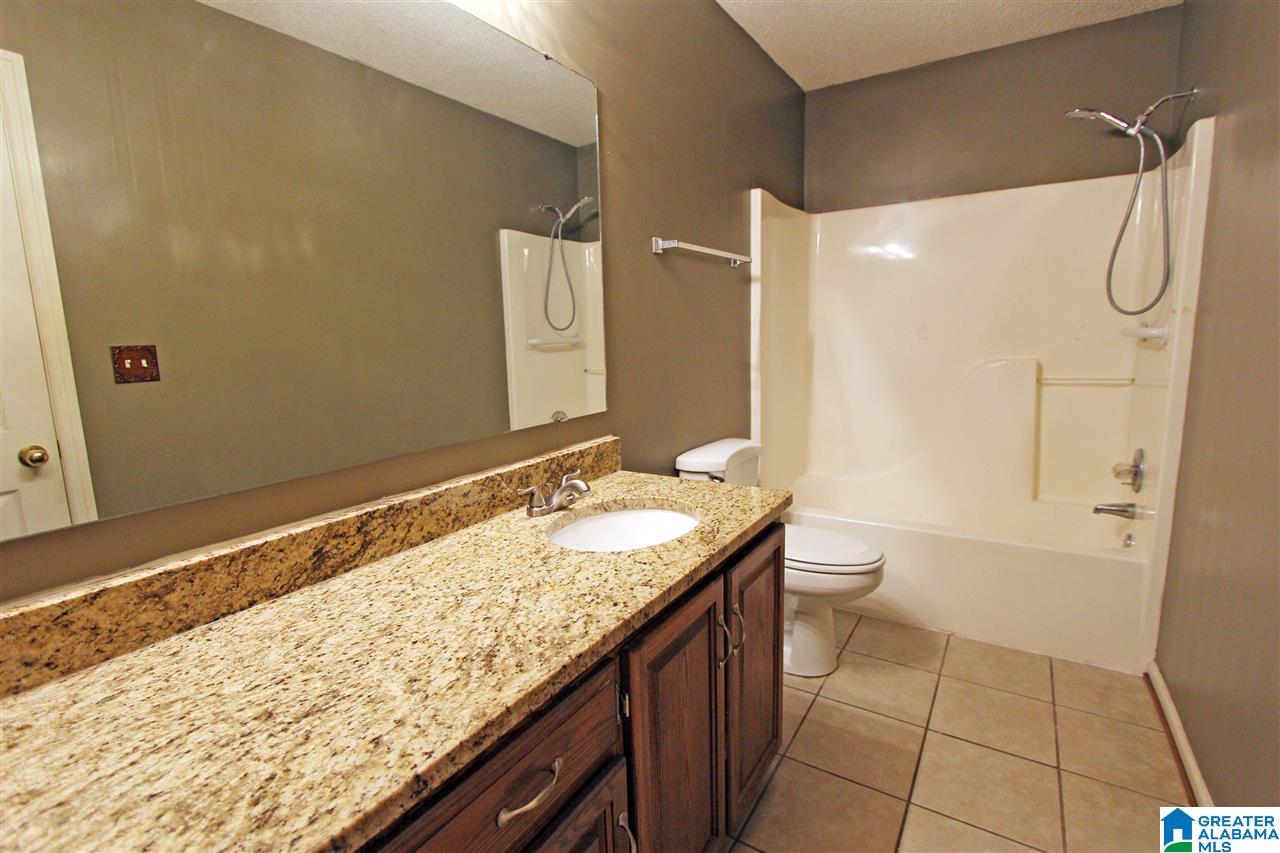 252 Ivy Place Oxford, AL 36203 - Photo 10 of 40