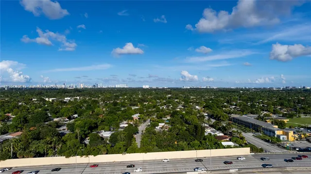 $6,199,998 | 665 Northwest 151st Street, Miami, FL 33169