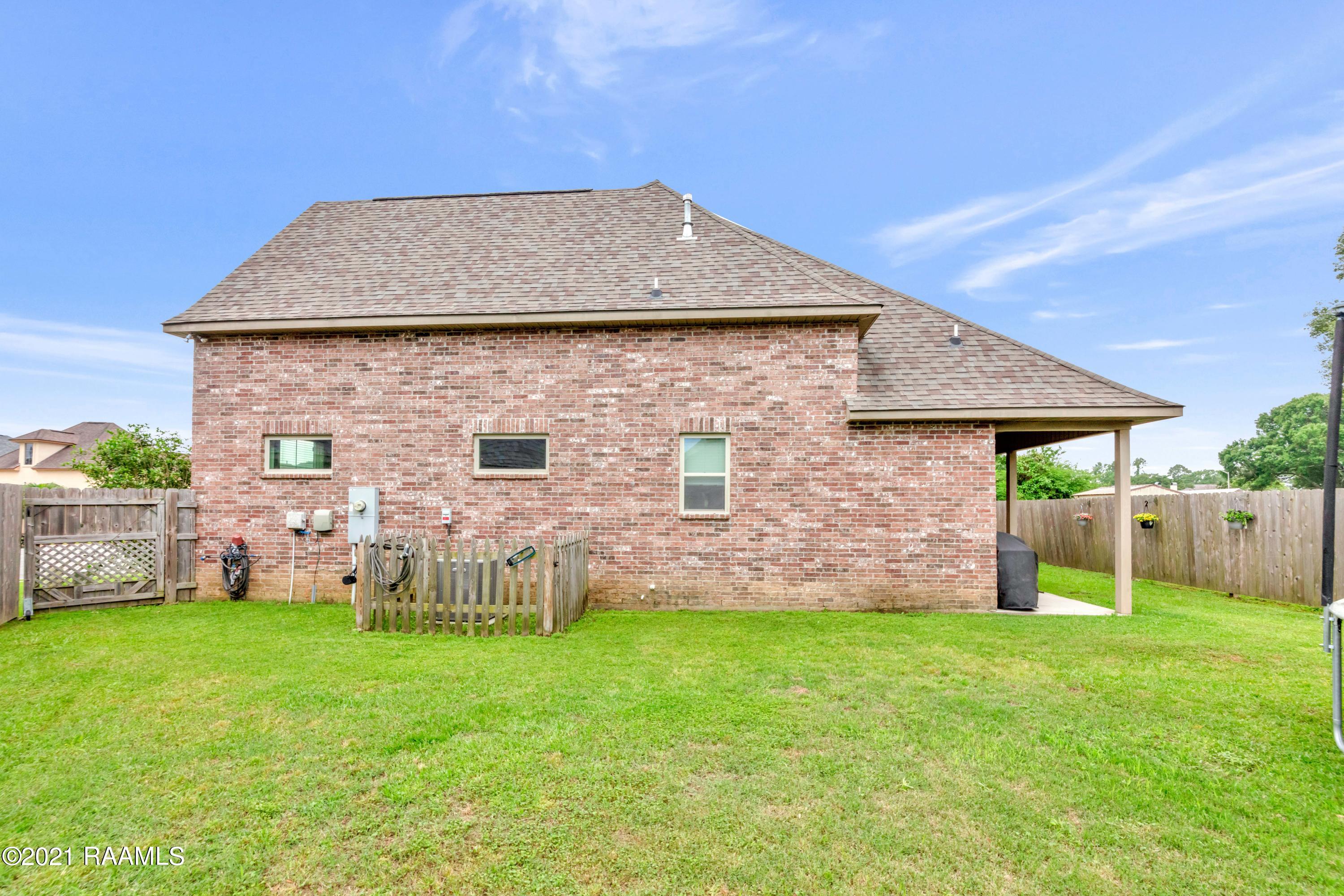 112 Shady Ridge Lane Lafayette, LA 70508 - Photo 3 of 34 Gallery Image 3