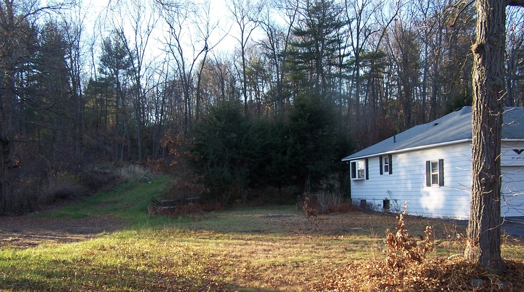 134 Leland Hill Road Sutton, MA 01590 - Photo 3 of 9