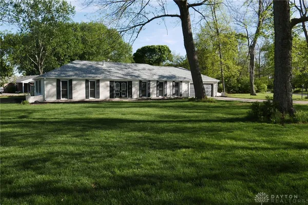 $269,000 | 725 Hickory Hollow Road, Troy, OH 45373